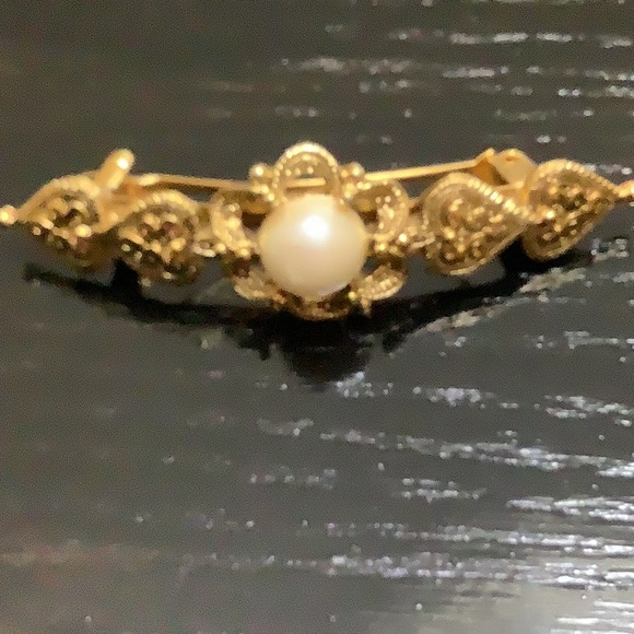 Vintage French Hair Clip - Picture 2 of 6